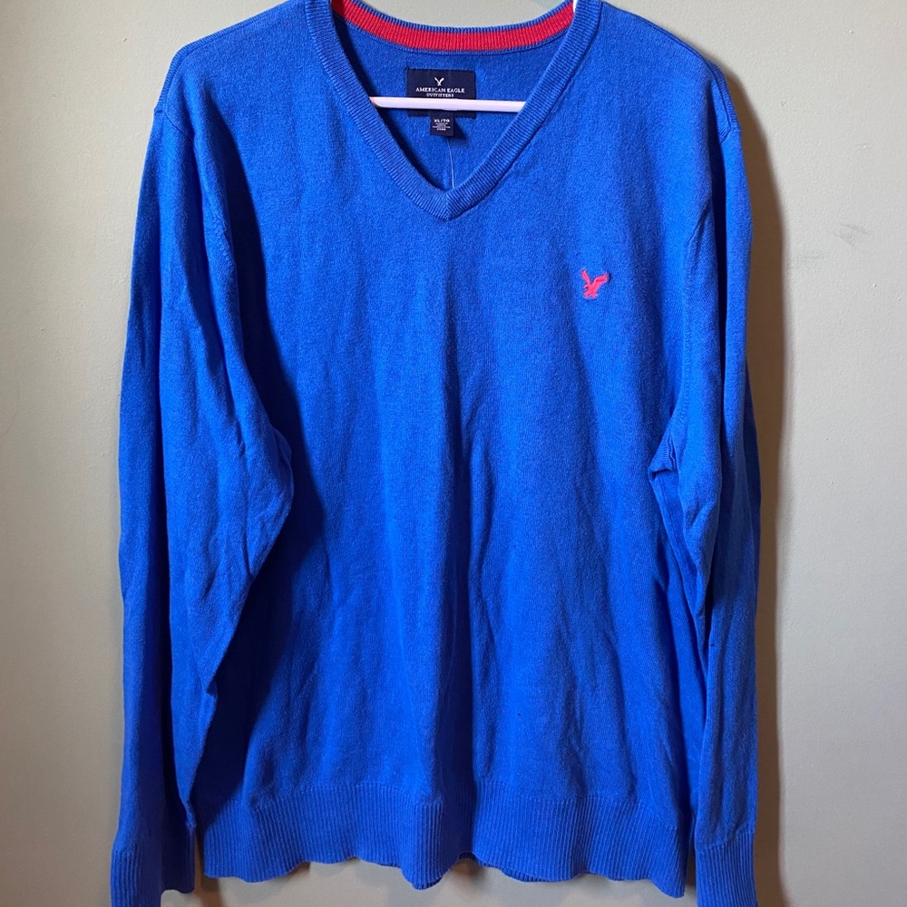 American Eagle V-Neck Sweater XL